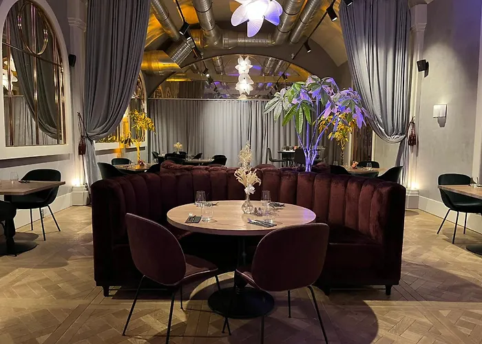 Animaux admis Le Grand Pavillon Chantilly